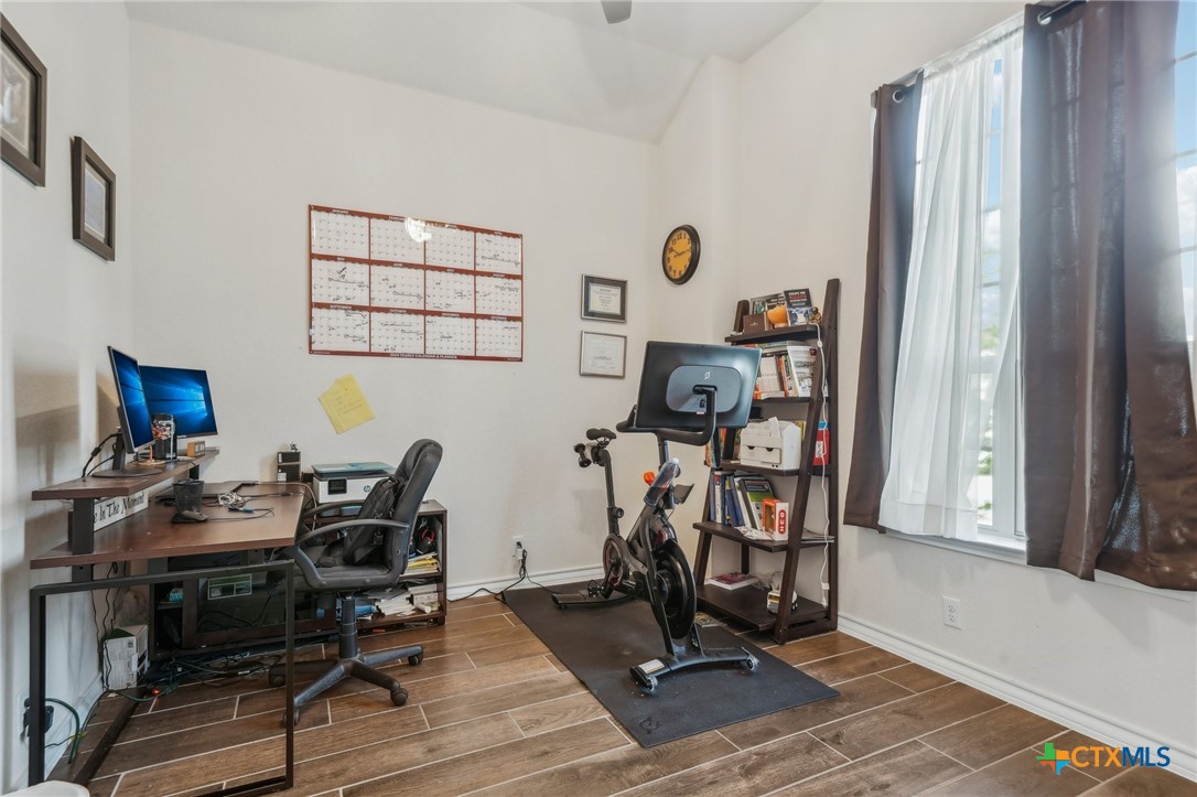1640 Buckner Place Property Photo 17