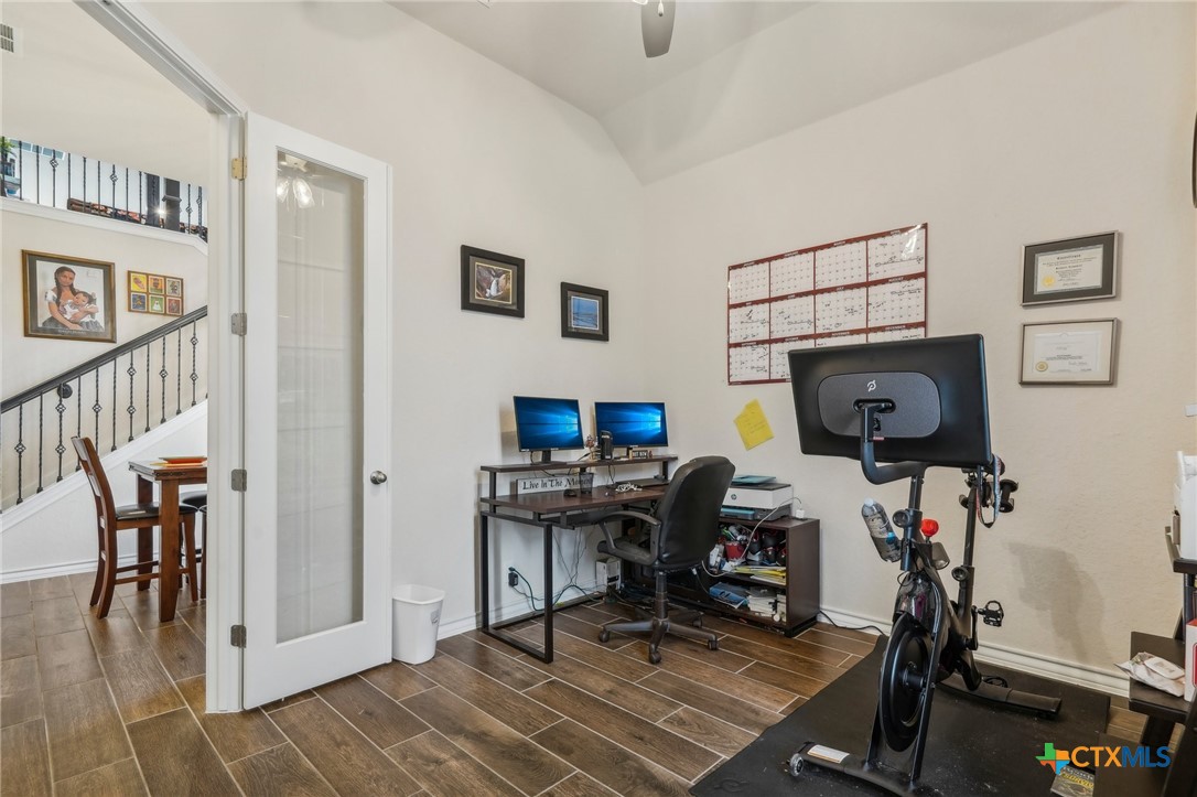 1640 Buckner Place Property Photo 18
