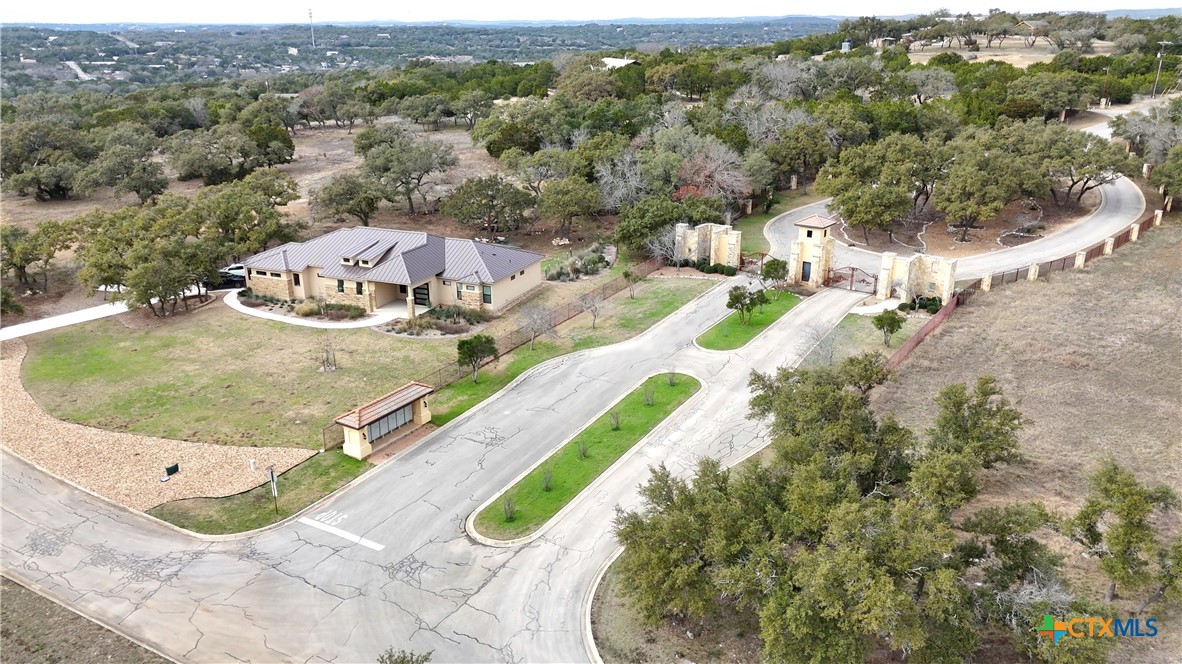 2519 George Pass Property Photo 5