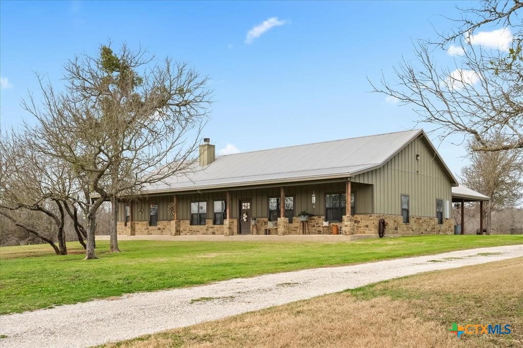 146 The Oaks Boulevard Property Photo