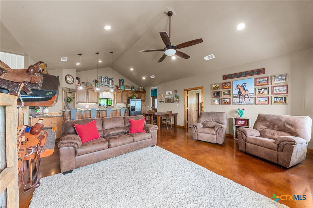 13710 Cathey Creek Road Property Photo 10