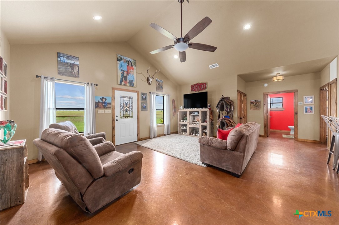 13710 Cathey Creek Road Property Photo 11