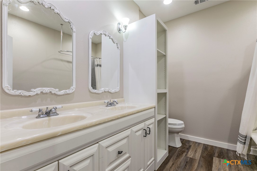 14380 Spotted Horse Lane Property Photo 12