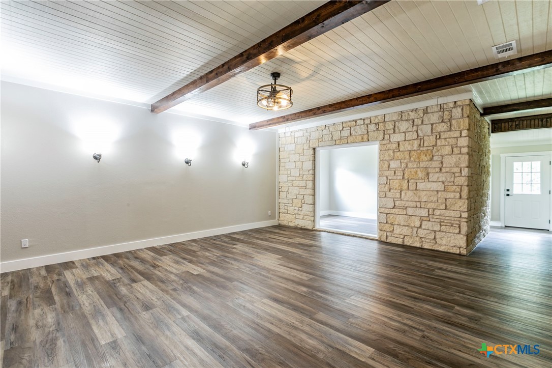 14380 Spotted Horse Lane Property Photo 14