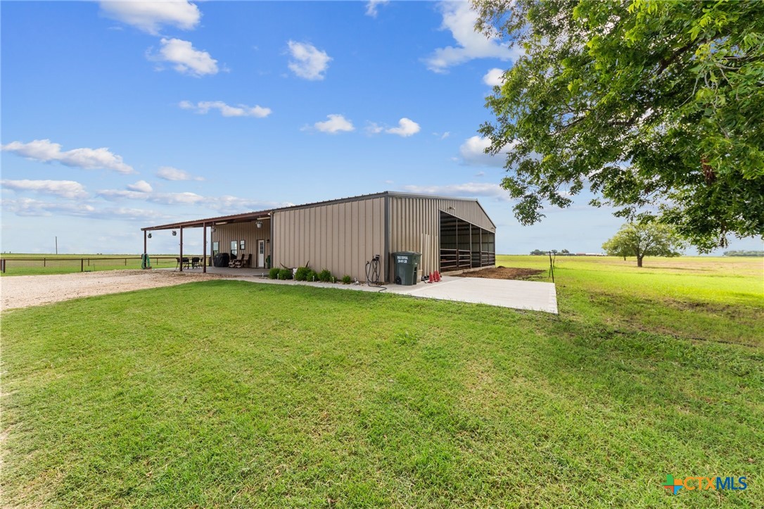 13710 Cathey Creek Road Property Photo 3