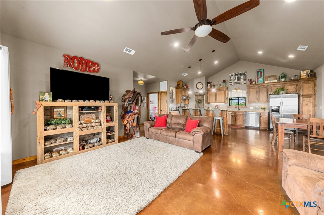 13710 Cathey Creek Road Property Photo 11