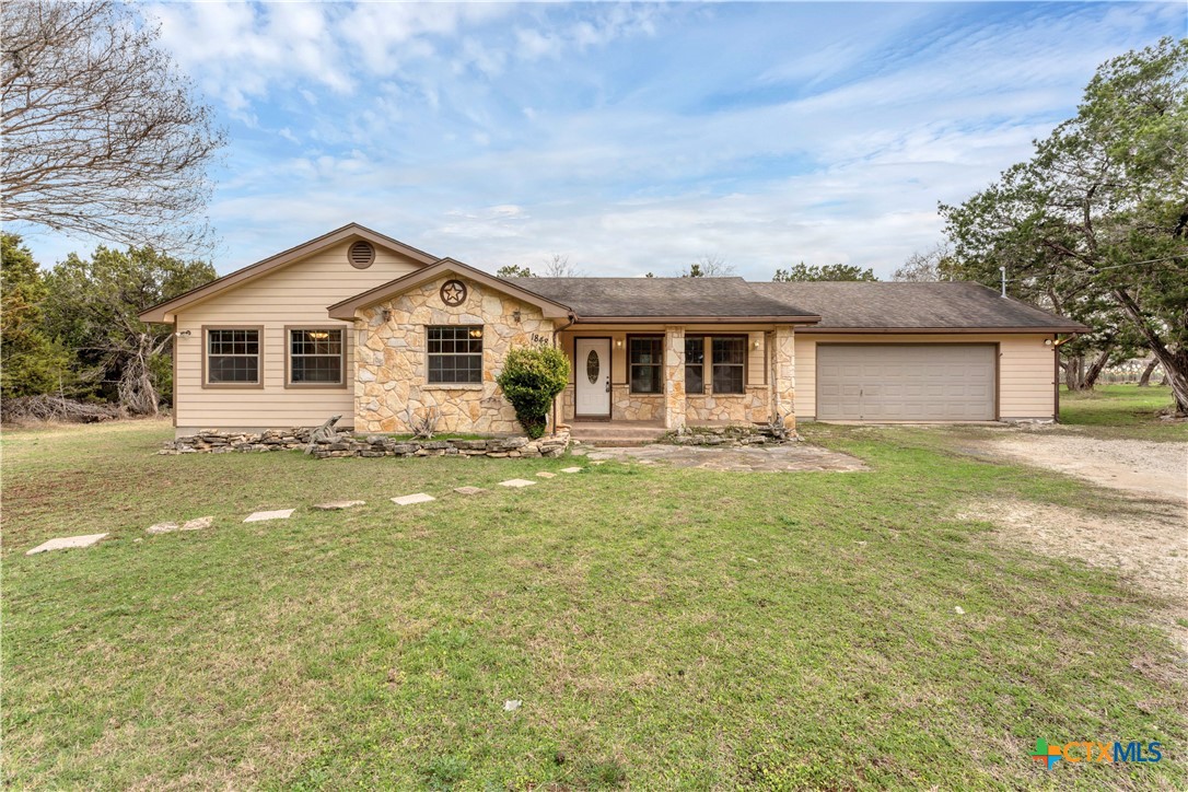1848 Lakeview Drive Property Photo 2