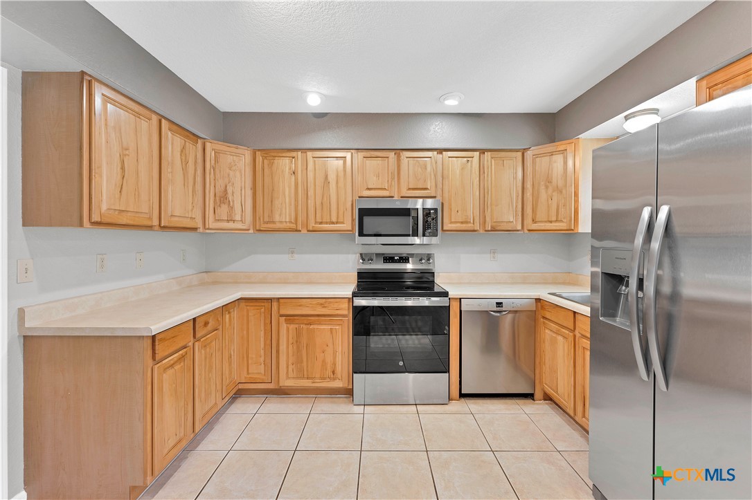1848 Lakeview Drive Property Photo 11