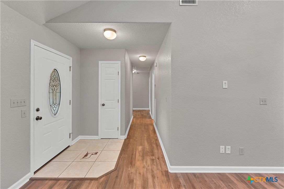1848 Lakeview Drive Property Photo 12