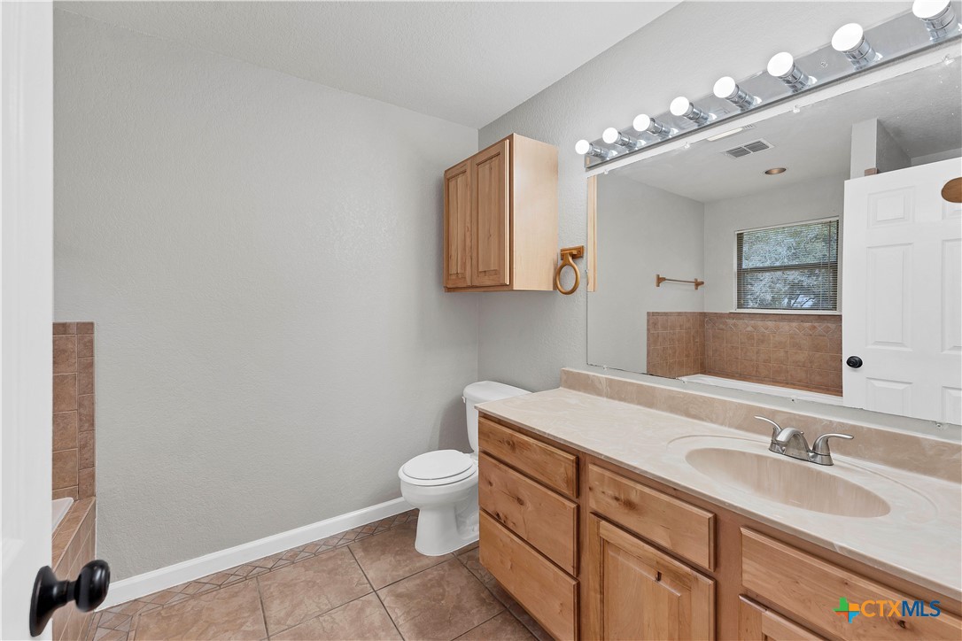 1848 Lakeview Drive Property Photo 16