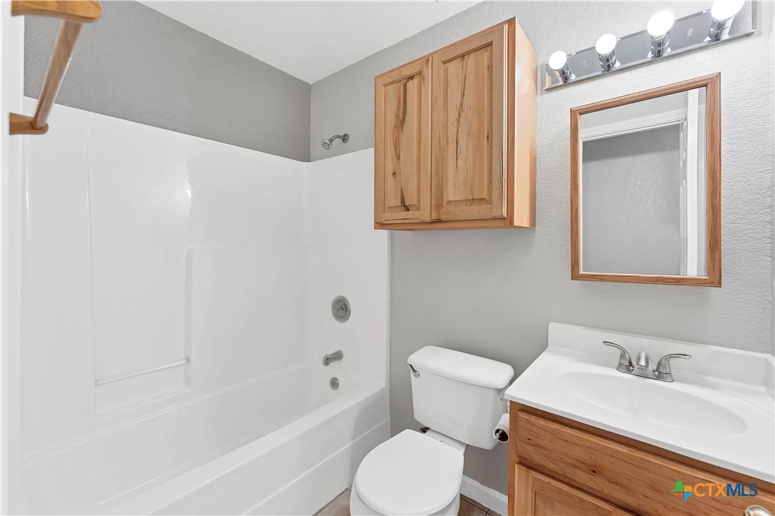 1848 Lakeview Drive Property Photo 21