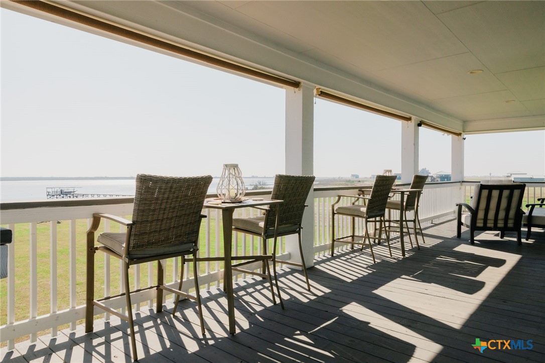 299 Bay Drive Property Photo 9