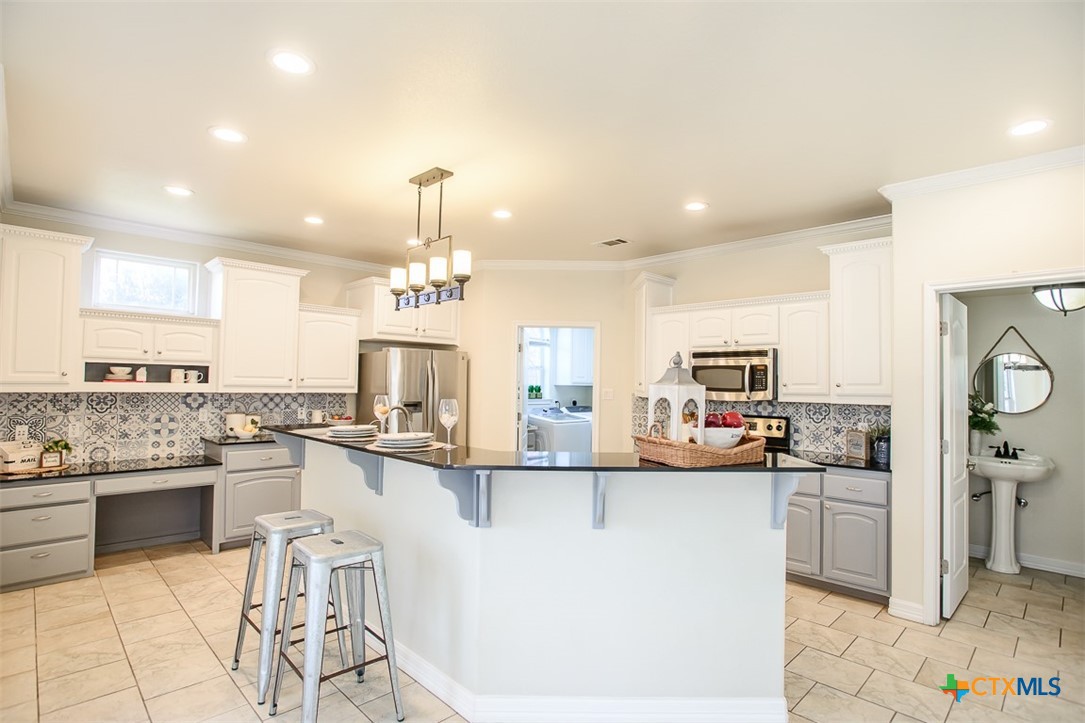 3938 Bella Vista Loop Property Photo 15