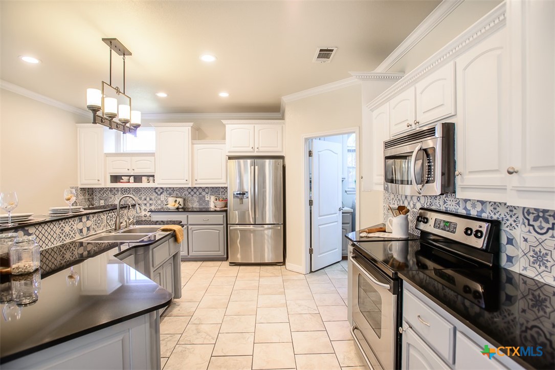 3938 Bella Vista Loop Property Photo 16