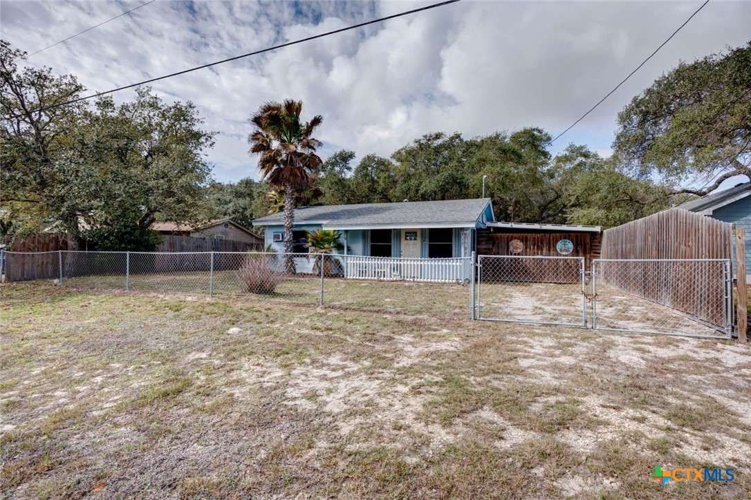713 N Kossuth Street Property Photo 3