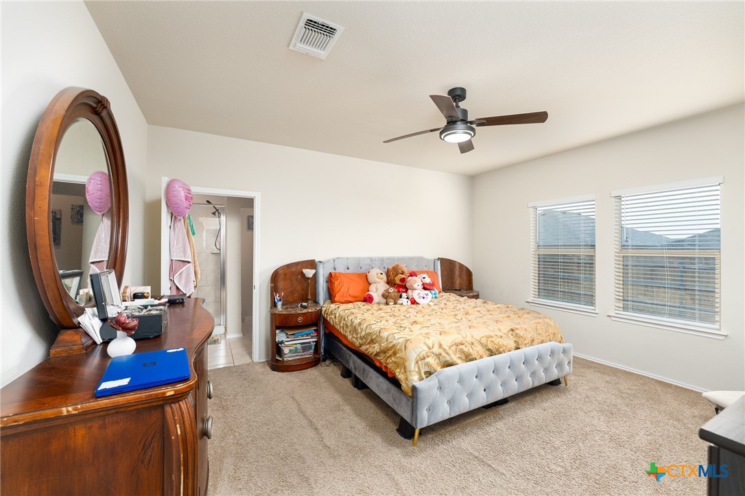 5900 Amelia Earhart Boulevard Property Photo 19