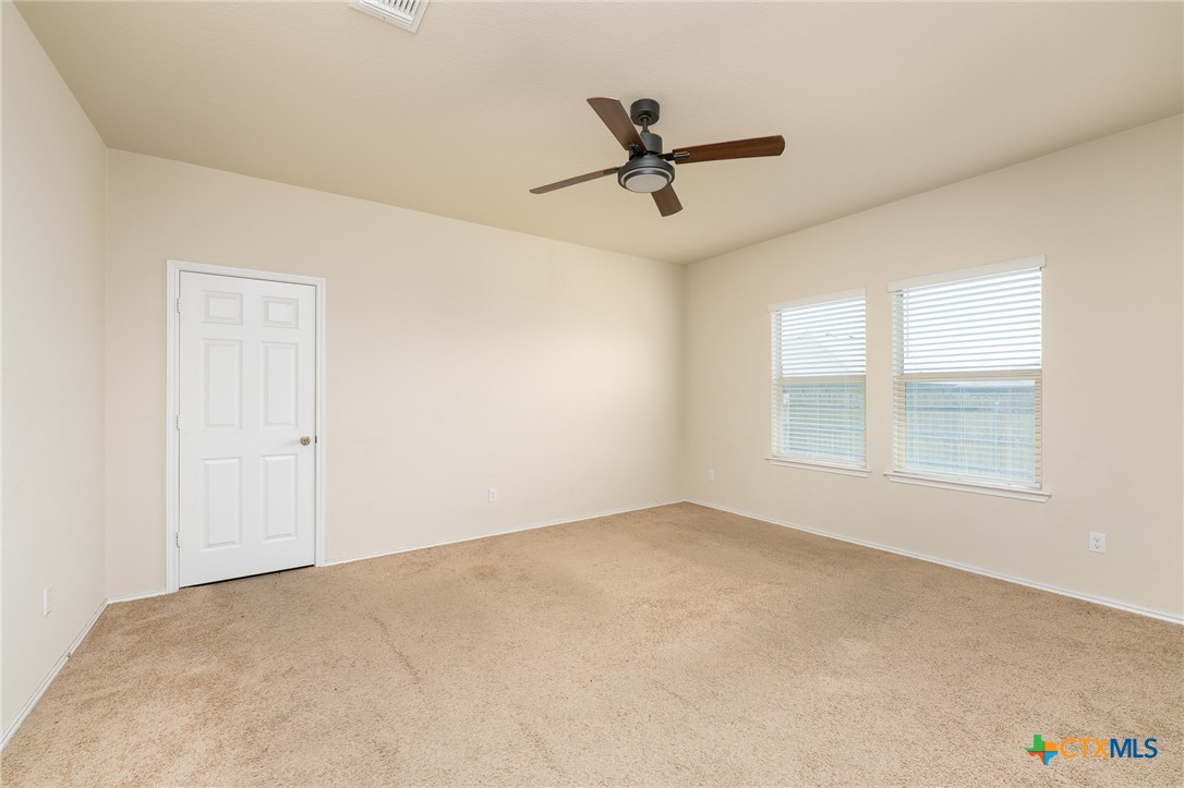 5900 Amelia Earhart Boulevard Property Photo 22