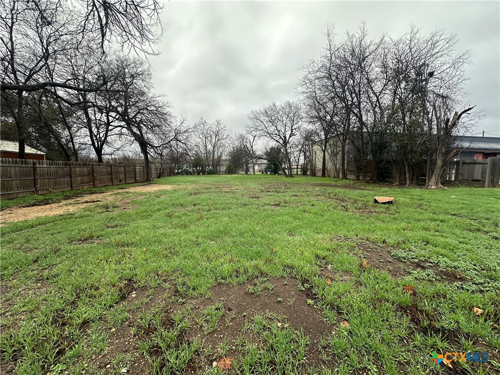 111 W Avenue B Property Photo 2