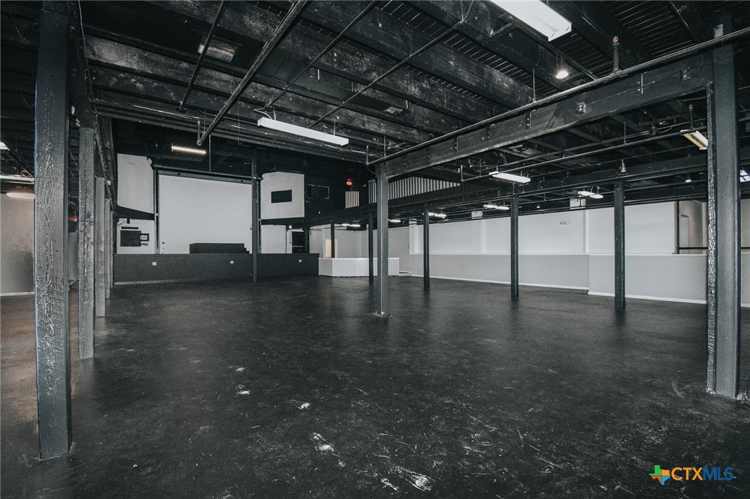 4106 Houston Highway Property Photo 15