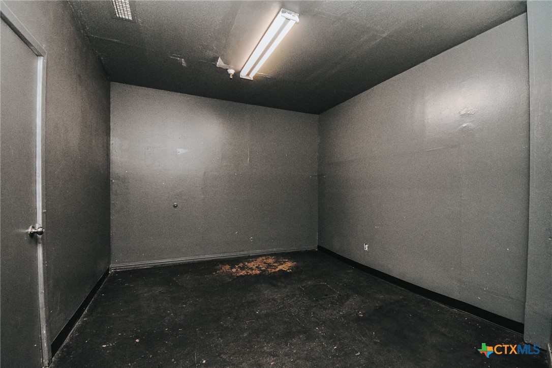 4106 Houston Highway Property Photo 38