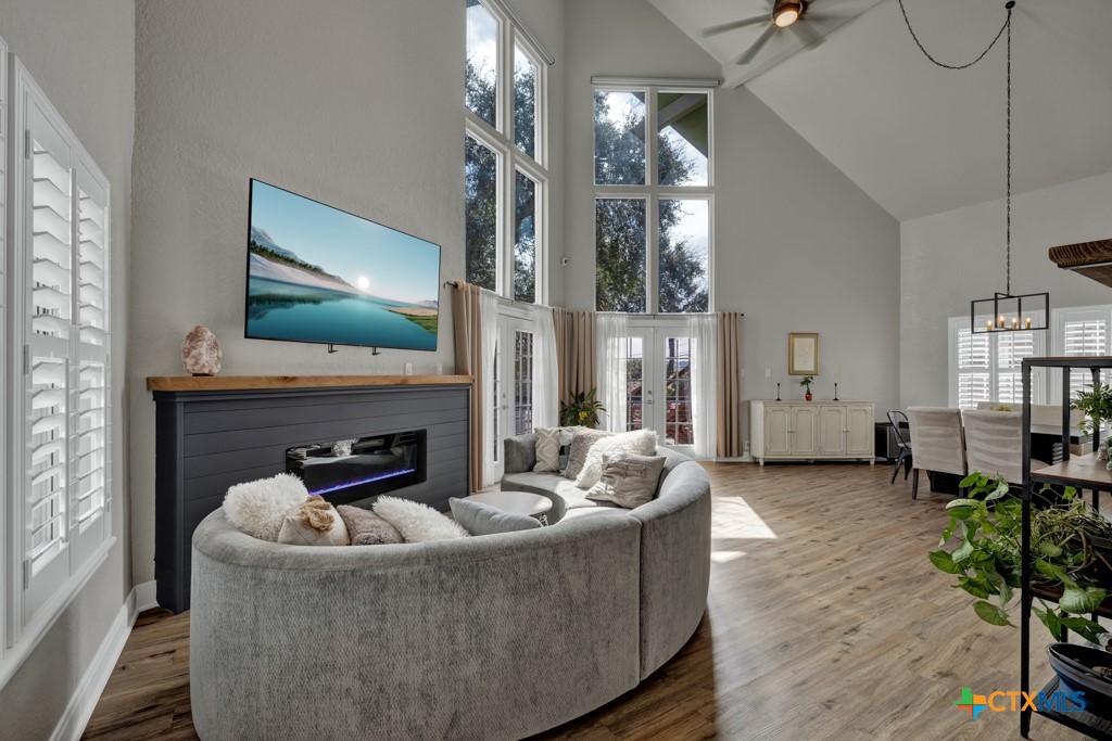 437 Stagecoach Drive Property Photo