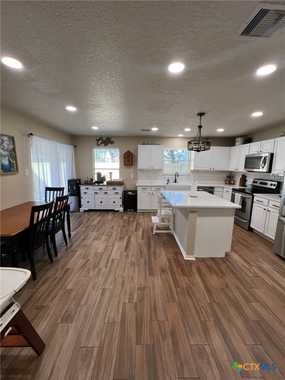134 Hampton Cove Property Photo 9
