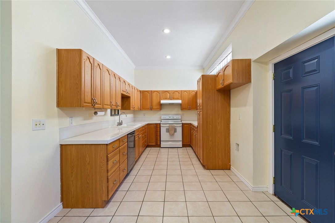 314 Harvard Street Property Photo 9