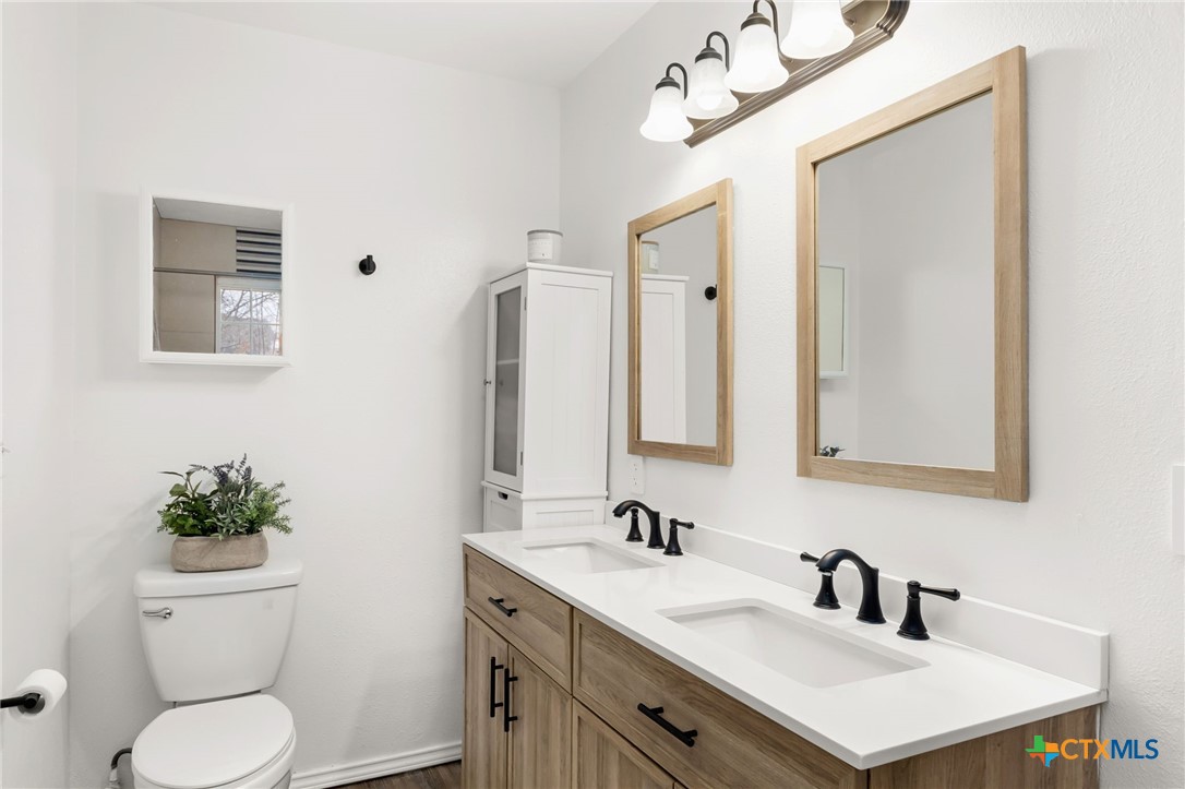 1143 Dawnridge Drive Property Photo 18