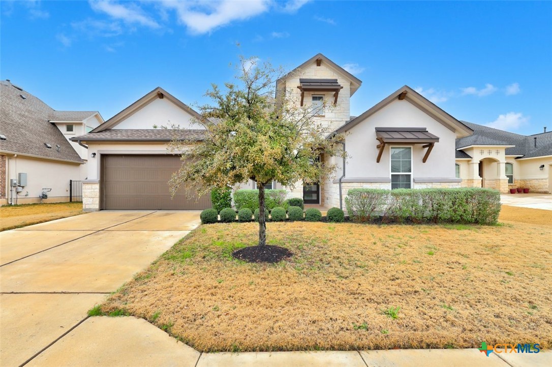1028 Almeria Bend Property Photo