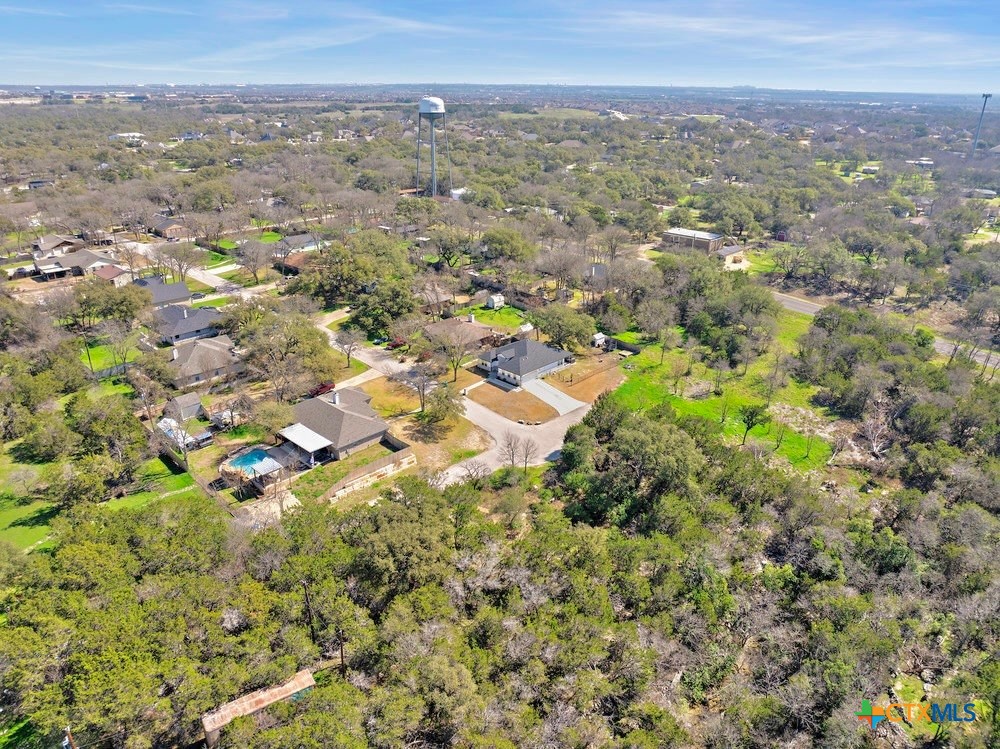 18 Aztec Lane Property Photo 15