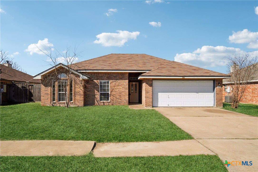 4408 Water Oak Drive Property Photo