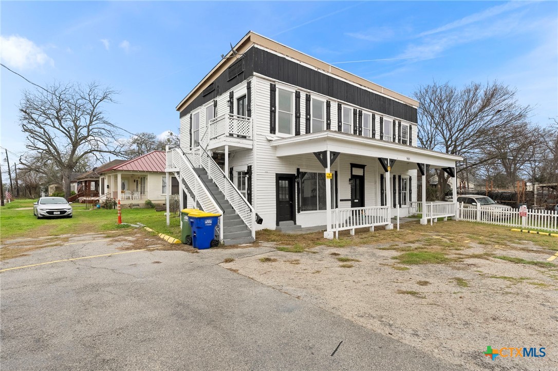 901 N Saint Joseph Street Property Photo