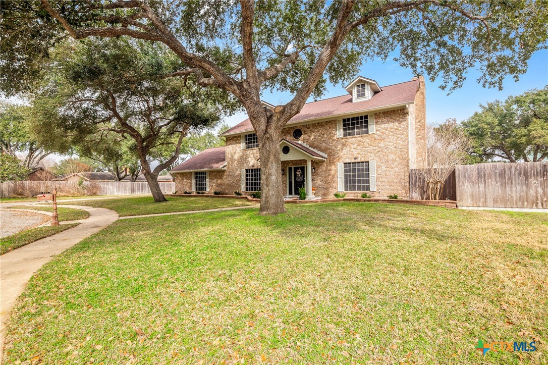 104 Champions Court Property Photo 1