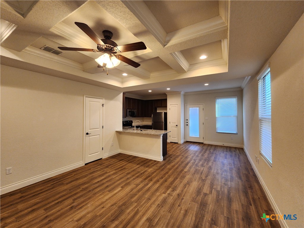 321 Untermaier Property Photo 3