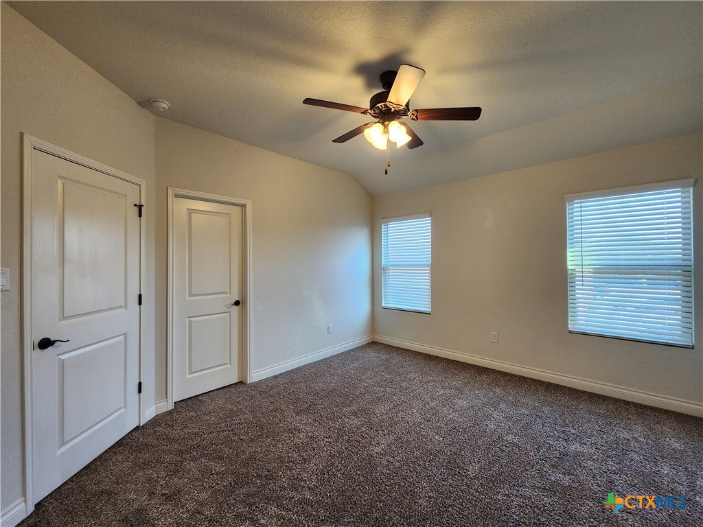321 Untermaier Property Photo 14