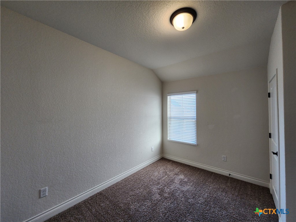 321 Untermaier Property Photo 16