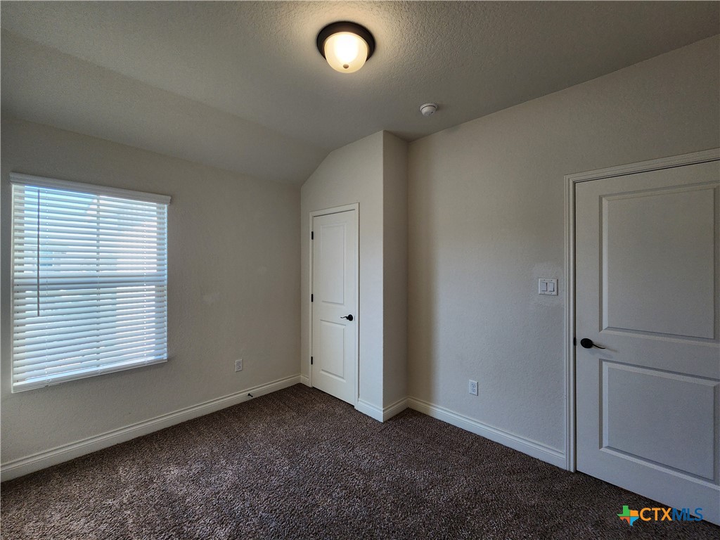 321 Untermaier Property Photo 17