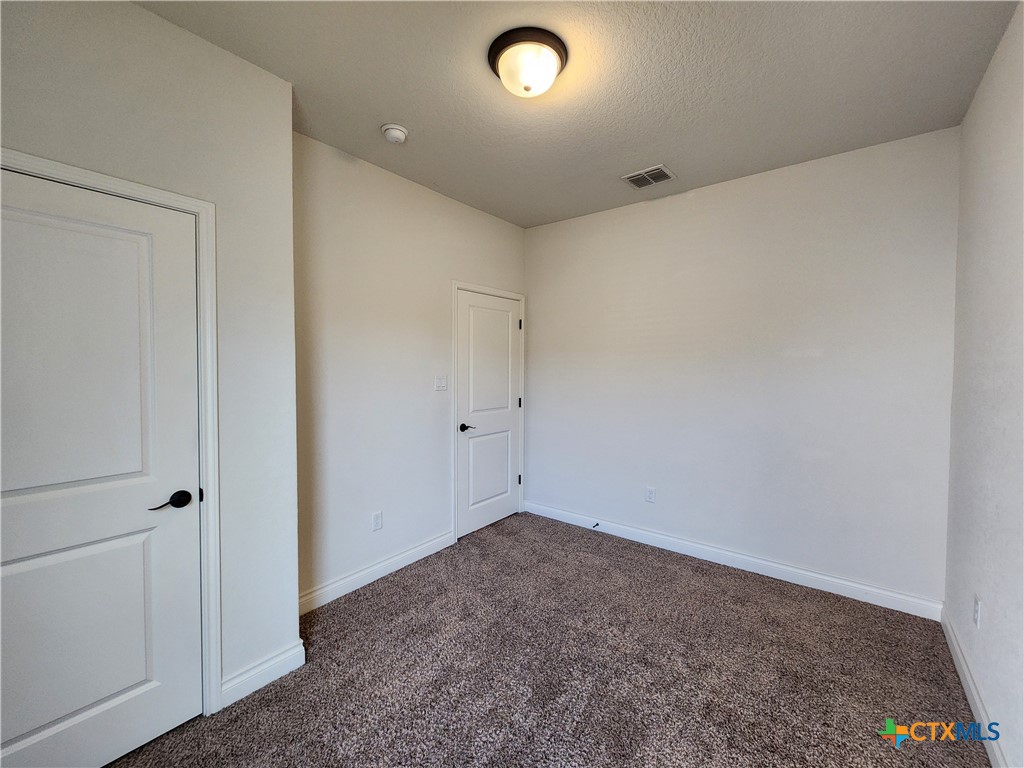 321 Untermaier Property Photo 18