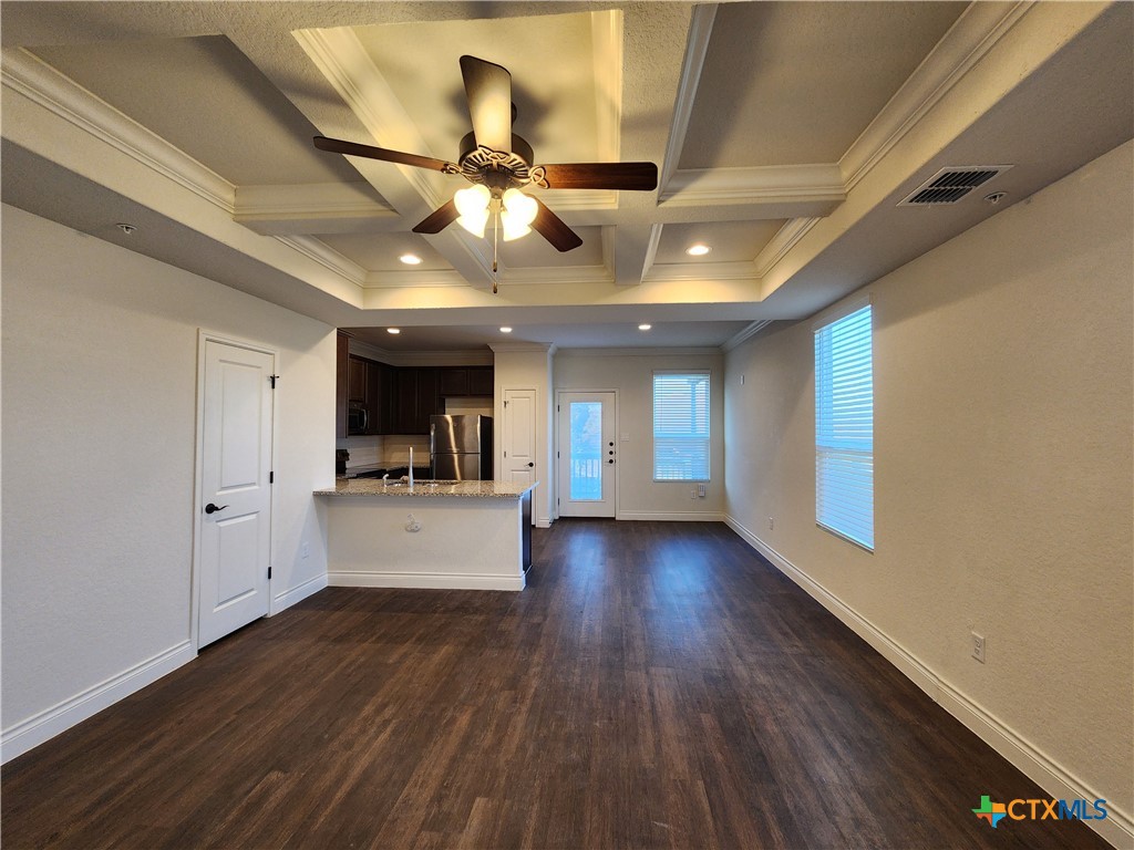 314 Untermaier Street Property Photo 4