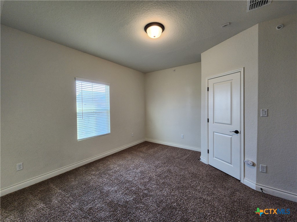 314 Untermaier Street Property Photo 24