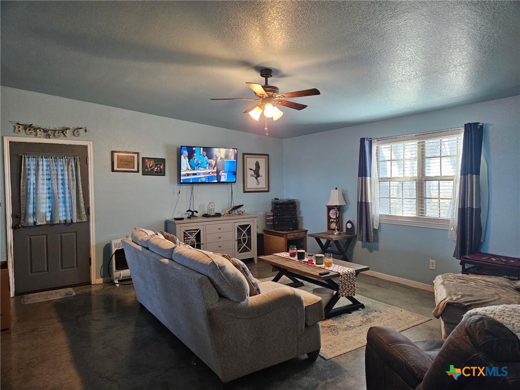 4492 Fm 183 Property Photo 3