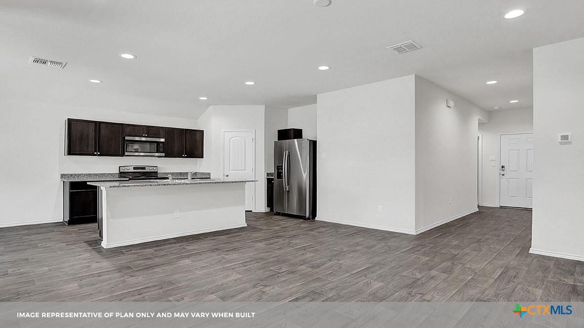 319 Bluetick Trail Property Photo 7