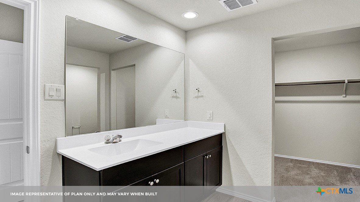 319 Bluetick Trail Property Photo 11