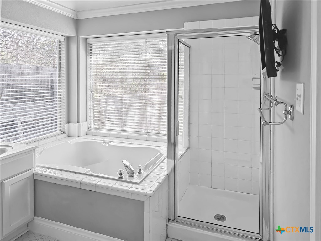 13217 Armaga Springs Road Property Photo 12