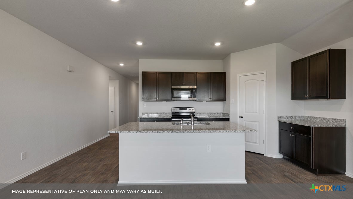355 Honeydew Way Property Photo 10