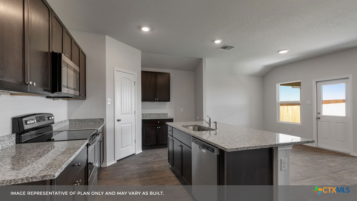 355 Honeydew Way Property Photo 11