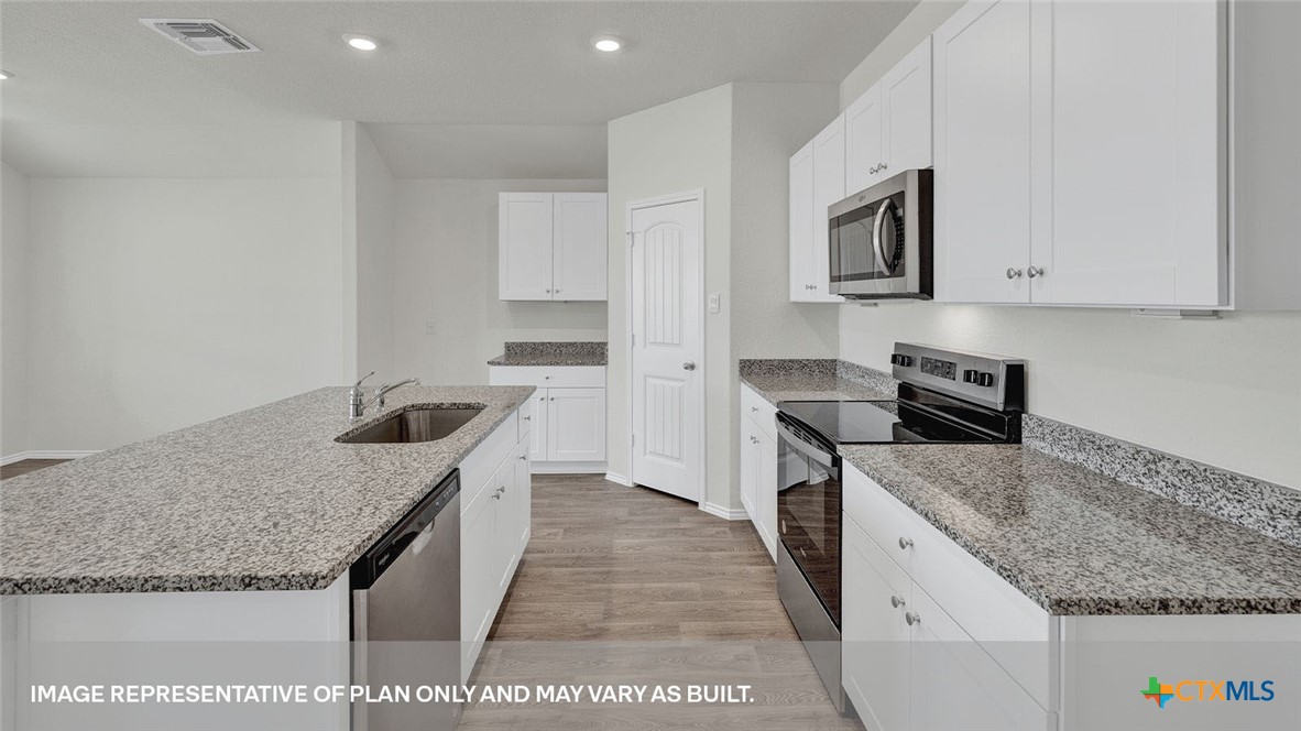 338 Honeydew Way Property Photo 14