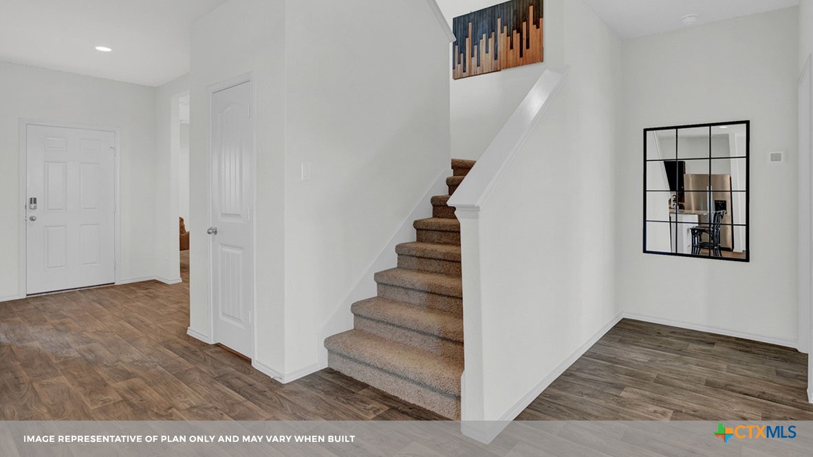 907 Wild Olive Way Property Photo 31