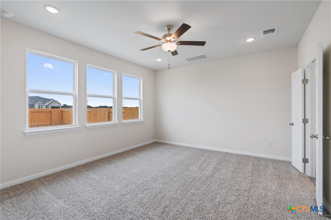 142 Arena Drive Property Photo 17