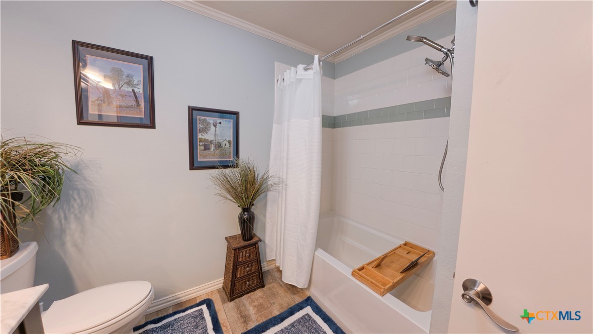 502 Elm Street Property Photo 14